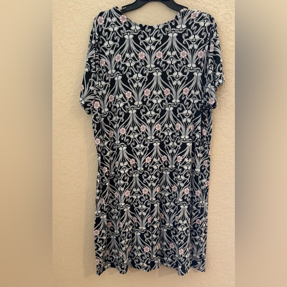 SOMA COOL NIGHTS NIGHT GOWN SOFT BLK/WHT/PINK SLEEPWEAR LACE - Picture 3 of 4
